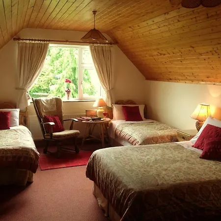 Green Lane House 4*