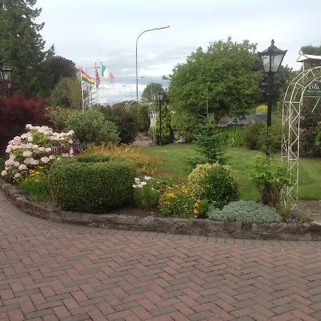 Green Lane House 4*