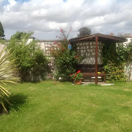 Green Lane House Bed and breakfast